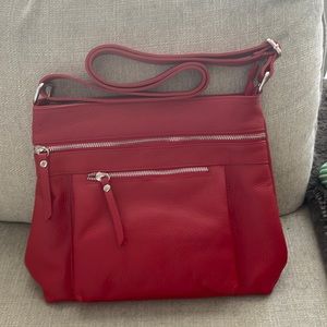 Pressman. Red. Crossover bag.